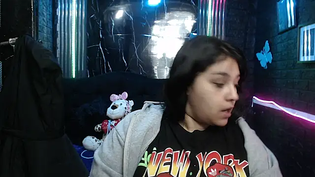 Snapshot of lehia_285 chatting on 06/11/26, 01:08 lehia 285 online show from 06/11/26, 01:08
