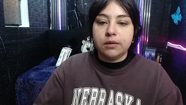 Snapshot of lehia_285 chatting on 06/17/26, 01:10 lehia 285 online show from 06/17/26, 01:10
