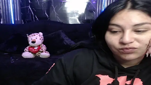 Snapshot of lehia_285 chatting on 03/31/26, 01:02 lehia 285 online show from 03/31/26, 01:02