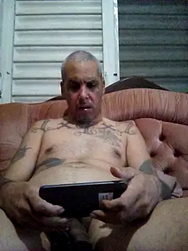 feoGG197 online show from 12/01/25, 08:48