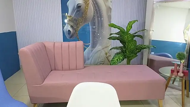 amy lovelydoll online show from 04/16/26, 07:03