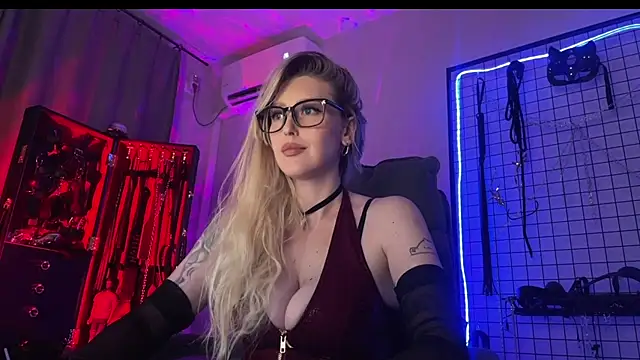 Snapshot of Liya_Liss chatting on 07/06/26, 11:07 Liya Liss online show from 07/06/26, 11:07