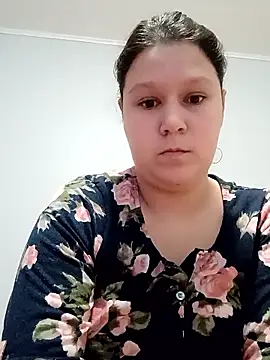 GlitterAuburn online show from 01/12/26, 12:45