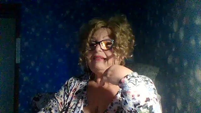 Milaniya606 online show from 11/18/25, 06:44