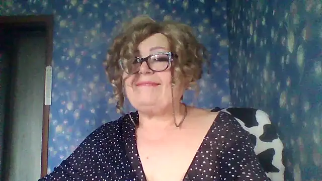 Milaniya606 online show from 11/23/25, 07:40