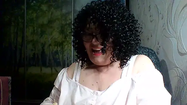 Milaniya606 online show from 02/15/26, 09:36