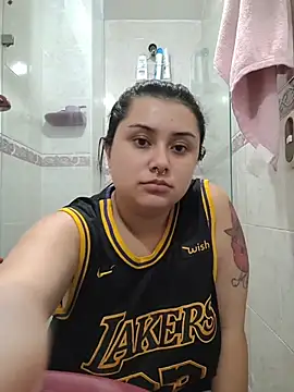 CurvyNoir online show from 11/28/25, 04:07