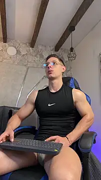 MAXTHOMSON online show from 02/26/26, 10:54