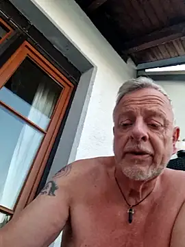 Dennislover007 online show from 05/26/26, 07:23