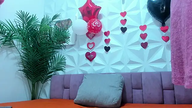 Anggie Miller online show from 02/26/26, 10:15