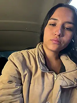 Snapshot of Samantha_firee chatting on 12/23/25, 11:09 Samantha firee online show from 12/23/25, 11:09