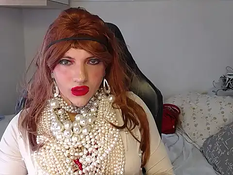 Snapshot of VanesaCrossic chatting on 11/12/25, 09:13 VanesaCrossic online show from 11/12/25, 09:13