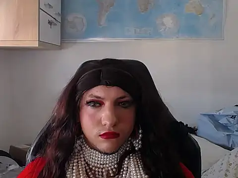 Snapshot of VanesaCrossic chatting on 02/21/26, 10:17 VanesaCrossic online show from 02/21/26, 10:17