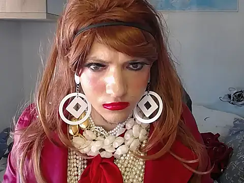 Snapshot of VanesaCrossic chatting on 10/28/25, 08:57 VanesaCrossic online show from 10/28/25, 08:57