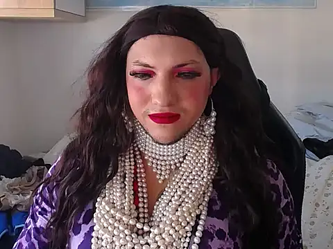 Snapshot of VanesaCrossic chatting on 02/22/26, 08:49 VanesaCrossic online show from 02/22/26, 08:49