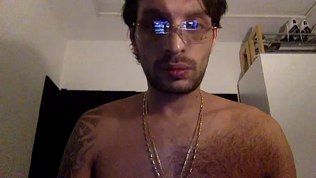 Zaskeee online show from 12/14/25, 08:36