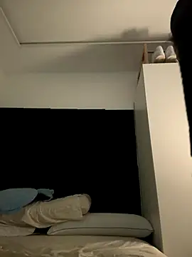 Zaskeee online show from 11/29/25, 05:07