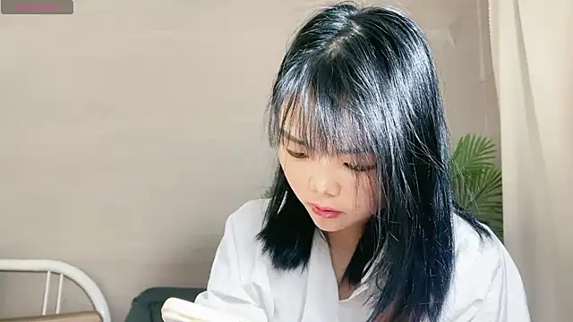 Snapshot of 0xiaosu0 chatting on 11/04/25, 01:42 0xiaosu0 online show from 11/04/25, 01:42