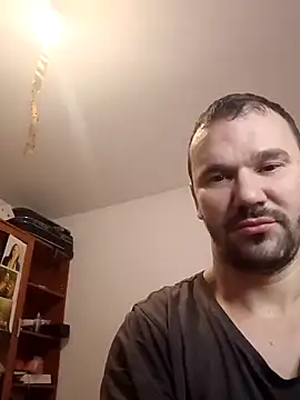 Snapshot of TeoCleo chatting on 11/09/25, 11:09 TeoCleo online show from 11/09/25, 11:09