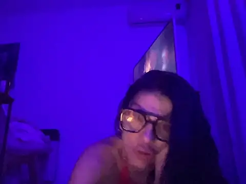 Snapshot of gatburna chatting on 11/09/25, 02:04 gatburna online show from 11/09/25, 02:04