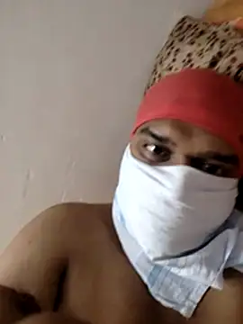 Snapshot of Your_lover_real chatting on 10/31/25, 03:36 Your lover real online show from 10/31/25, 03:36