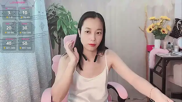 Snapshot of Lingling-Baby520 chatting on 07/09/26, 08:04 Lingling-Baby520 online show from 07/09/26, 08:04