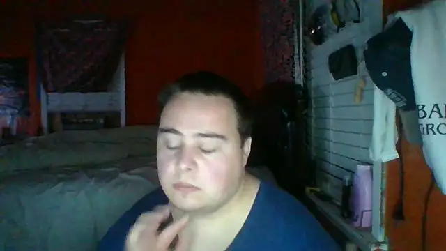 Snapshot of Theo269 chatting on 02/15/26, 09:14 Theo269 online show from 02/15/26, 09:14