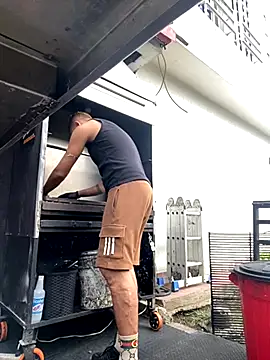 Dylams maja online show from 11/17/25, 10:14