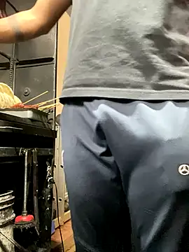 Dylams maja online show from 11/16/25, 11:30