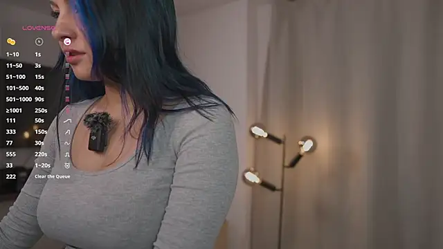 im annie online show from 03/15/26, 11:34