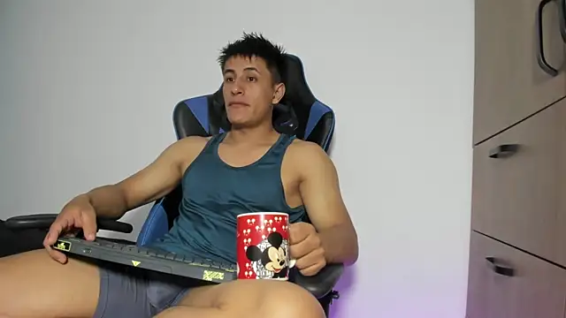 dorman boy online show from 02/12/26, 01:05