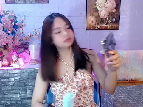 lustfullakim online show from 06/11/26, 12:32