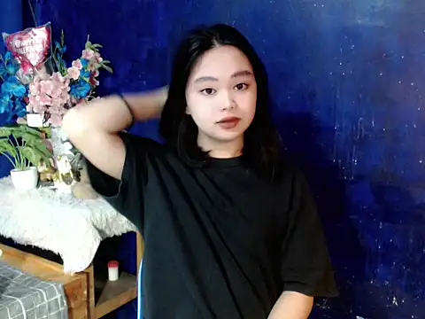 lustfullakim online show from 12/20/25, 11:57