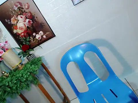 lustfullakim online show from 05/08/26, 09:46