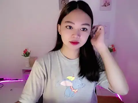 lustfullakim online show from 07/26/26, 12:01