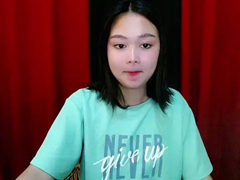lustfullakim online show from 11/08/25, 02:20