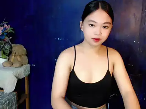 lustfullakim online show from 02/11/26, 01:00