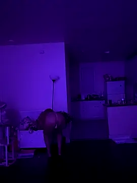 Naughtynessaa online show from 11/06/25, 12:09