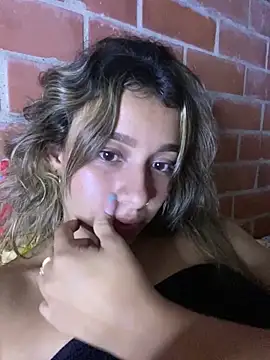 liahot69 online show from 03/27/26, 03:26