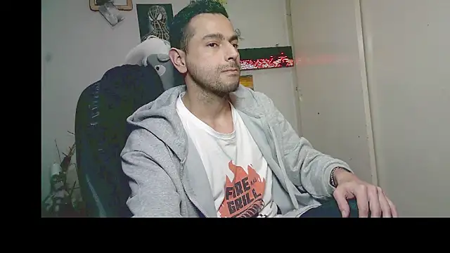 YoungStallionXL online show from 03/05/26, 07:38