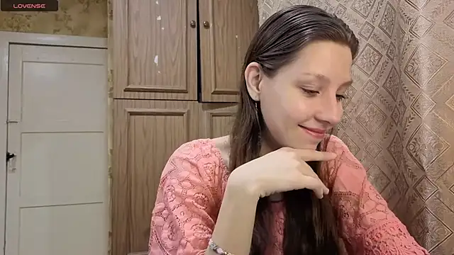 LahomaSassano online show from 11/28/25, 11:05