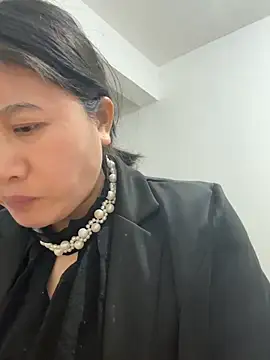 daaqnn online show from 04/23/26, 12:29