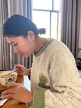 daaqnn online show from 11/21/25, 01:04