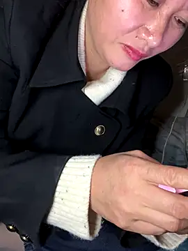 daaqnn online show from 11/28/25, 12:49