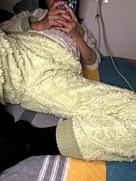 daaqnn online show from 12/16/25, 01:59