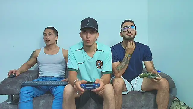 thebadboys05 online show from 11/15/25, 02:26