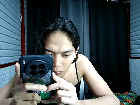 xwildflowerx online show from 12/03/25, 05:34