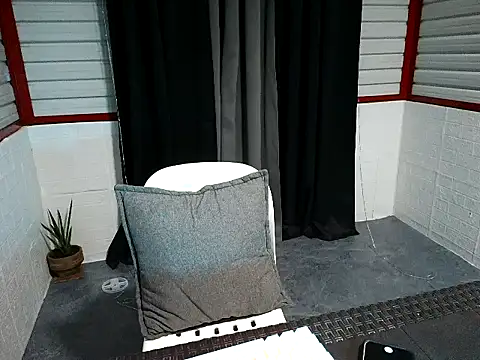 xwildflowerx online show from 03/11/26, 09:31