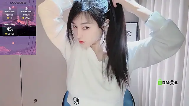 YunShan-33 online show from 02/12/26, 01:27