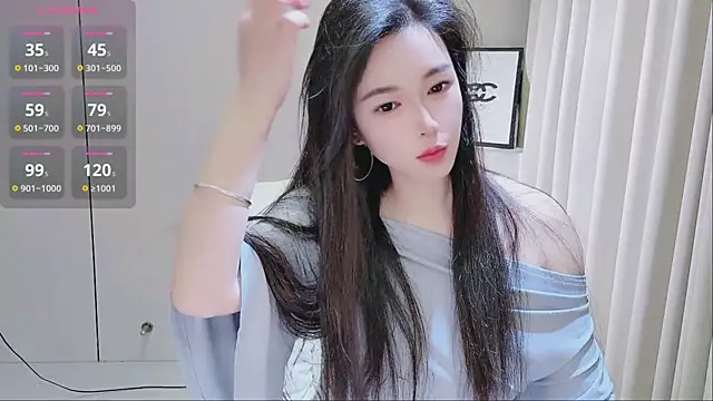 YunShan-33 online show from 01/10/26, 09:59